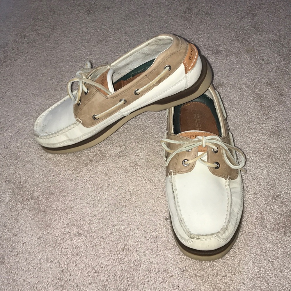 Men’s Sperry top-sliders